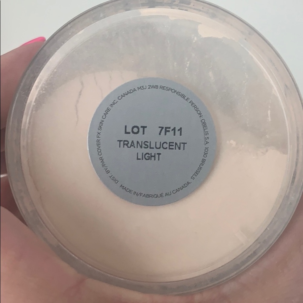 Cover FX Powder Loose Powder - Picture 3 of 3